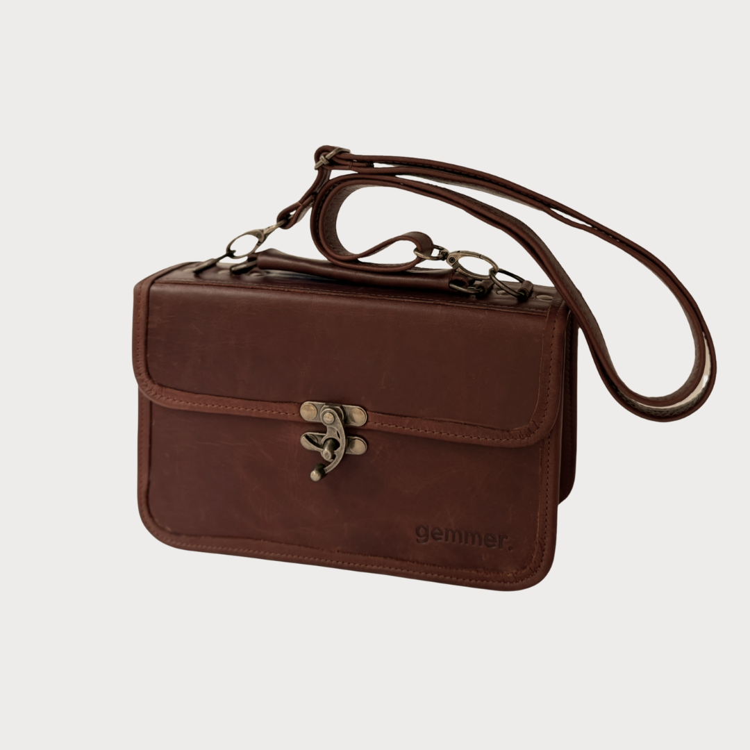 Amanda Handbag – Front View – Brown Leather Bag