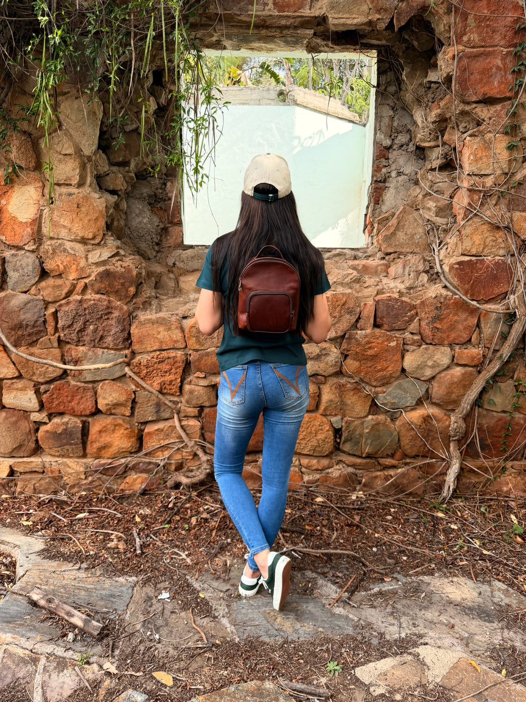 Jane Backpack – Lifestyle Photo – Lady Carrying Tobacco Leather Backpack