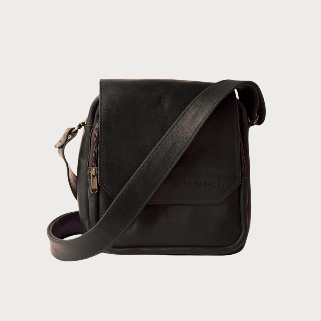 Jean Bag – Front View – Black Leather Bag