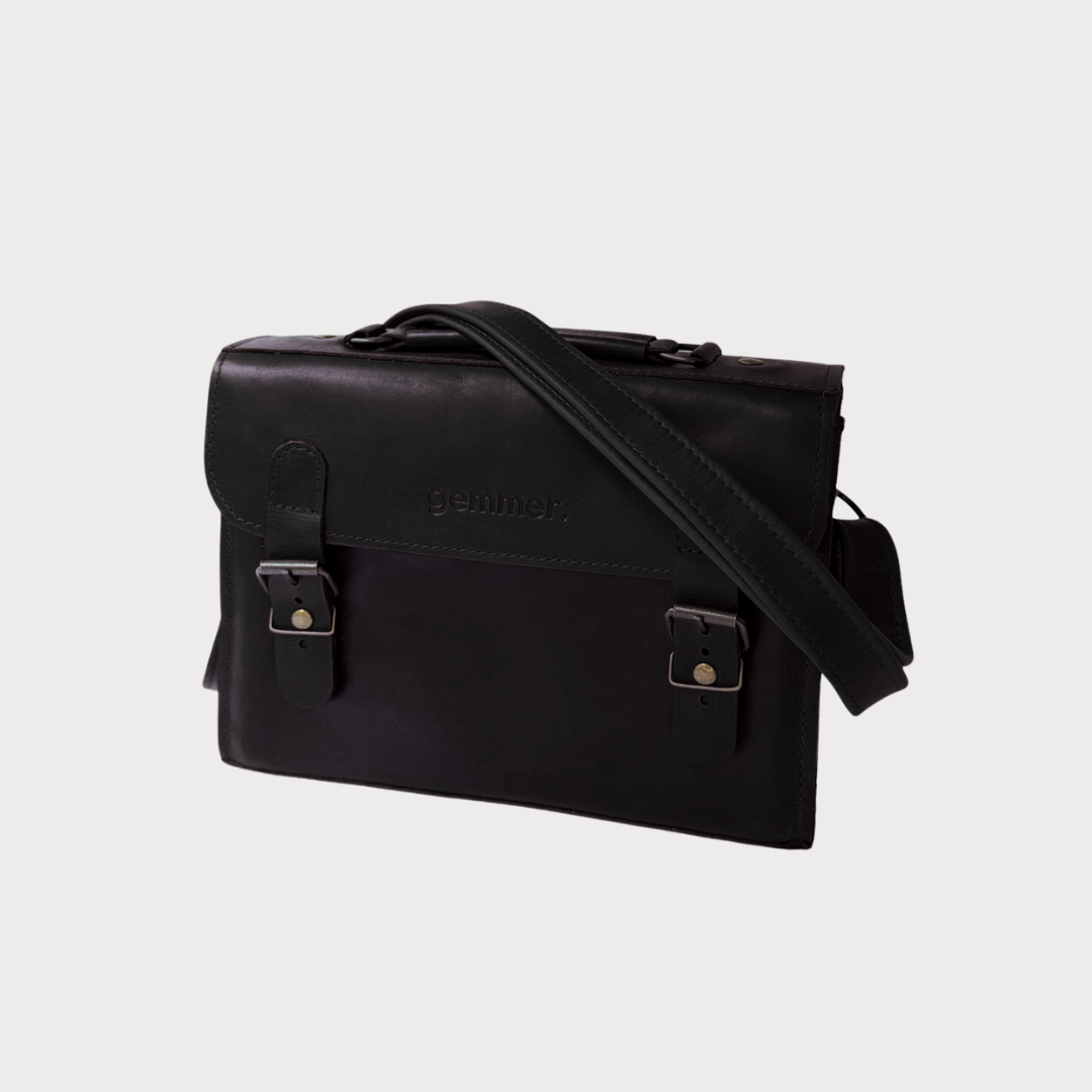 Marelize Bag – Front View – Black Leather Bag