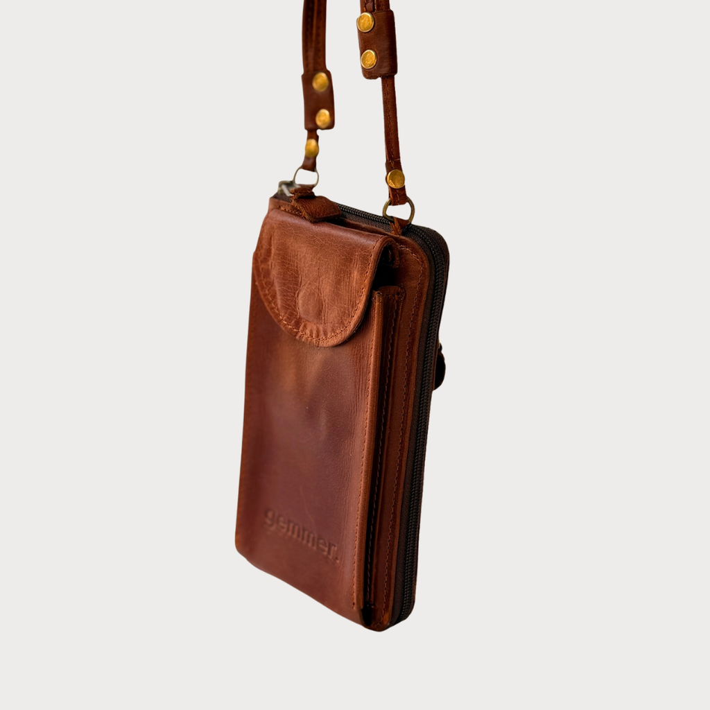 TRVL Crossbody Bag – Side View – Tobacco Leather Crossbody Bag