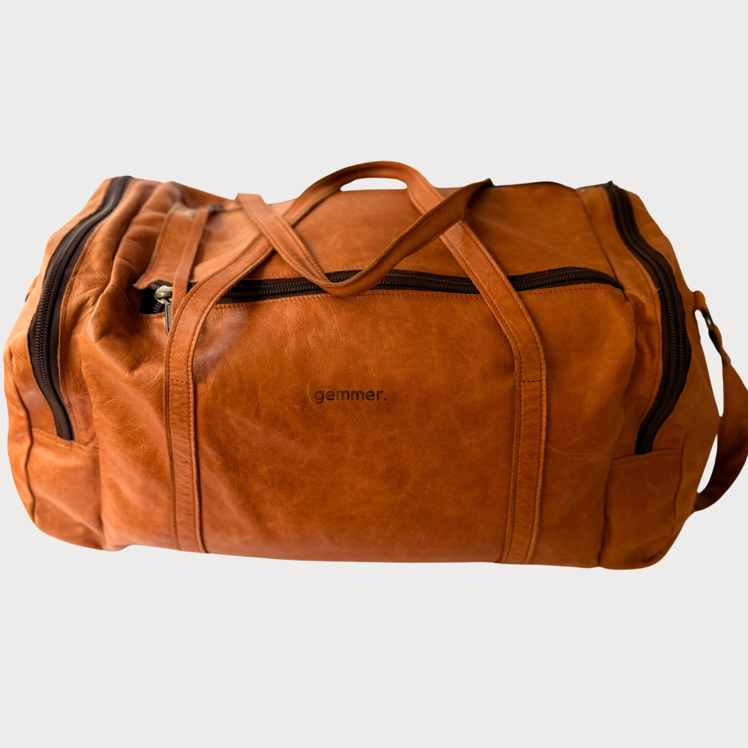 TRVL Duffel Bag Large – Front View – Toffee Leather Bag